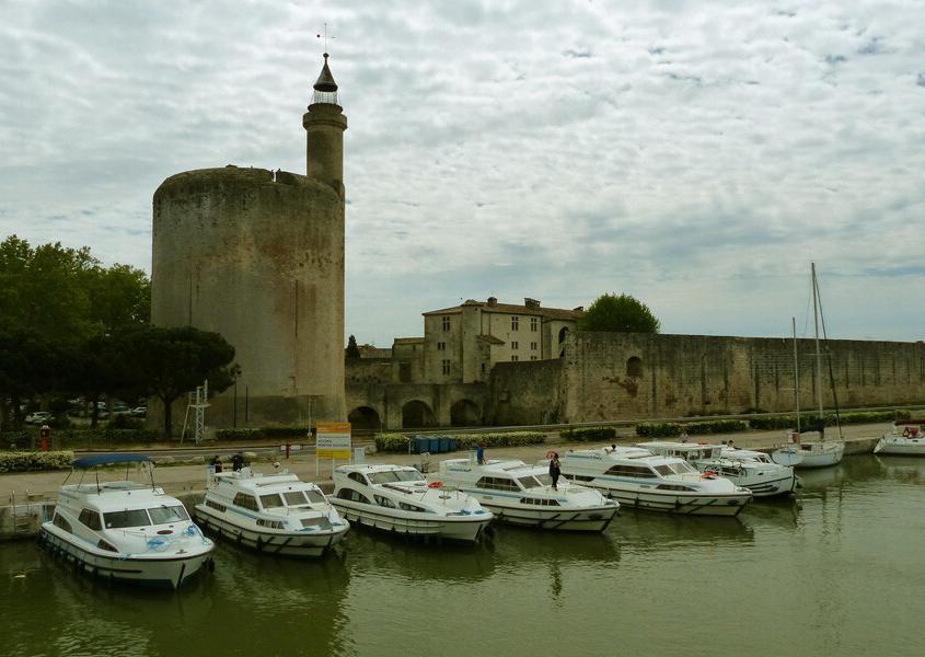 Hausboot Camargue Aigues Mortes