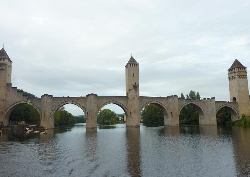 Hausboot Lot - Pont Valentre