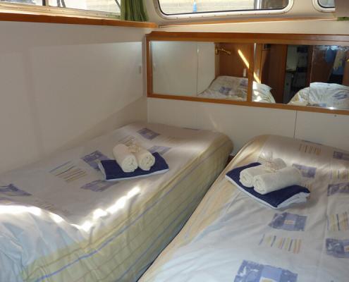 Hausboot Goldflower mit 3 Kabinen