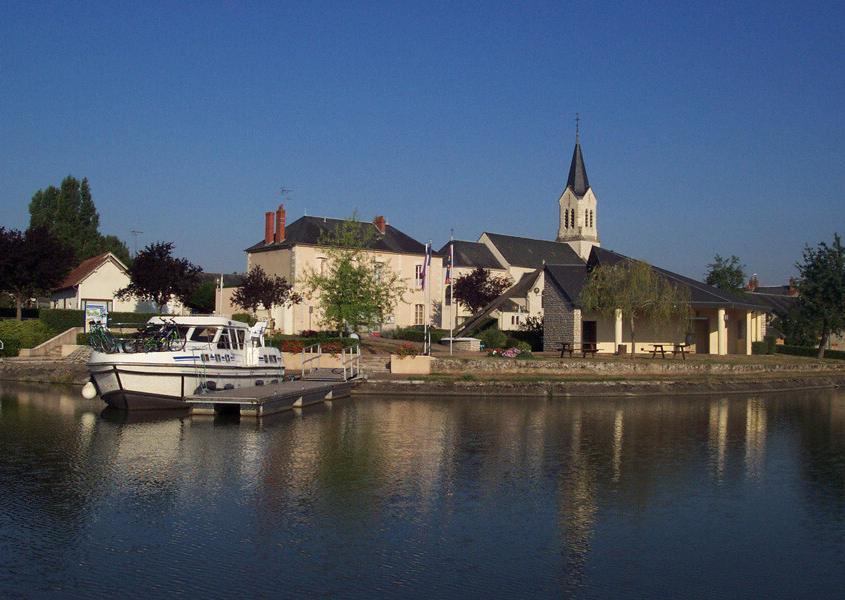 Hausboot Hafen Belleville sur Loire