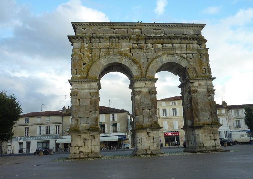 Germanicusbogen in Saintes, Charente