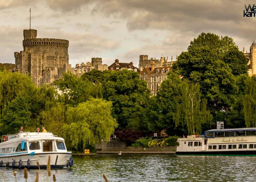 Hausboot mieten England Bootsferien auf der Themse Schloss Windsor