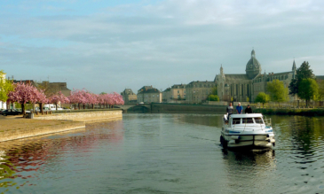 Hausboot fahren Mayenne, Chateau Gontier