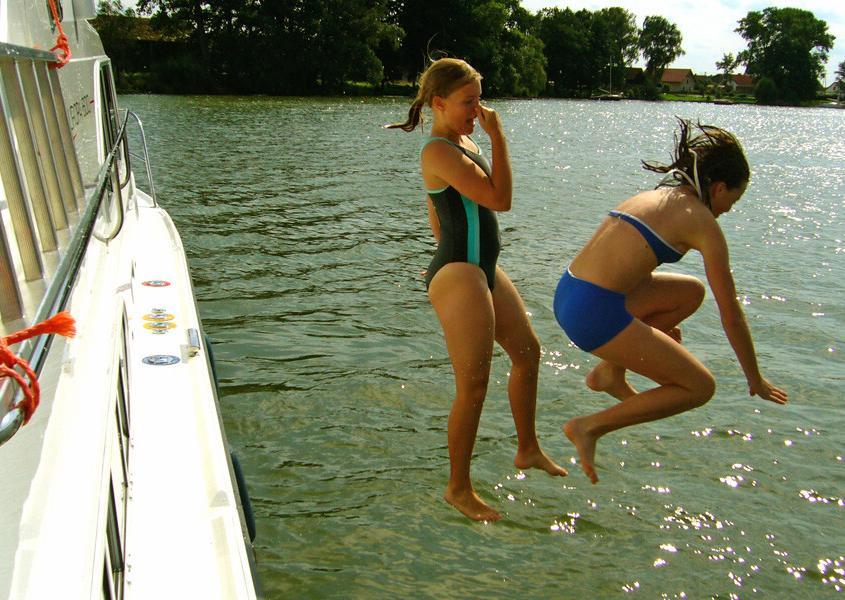 Hausboot fahren Masuren baden im See