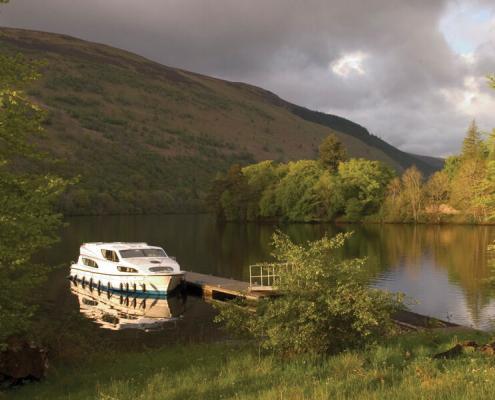 Bootsferien Schottalnd Hausbootrevier Caledonian Canal Loch Oich