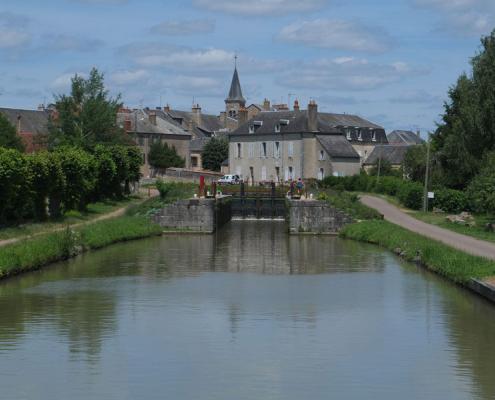 Blick auf Chatillon en Bazois