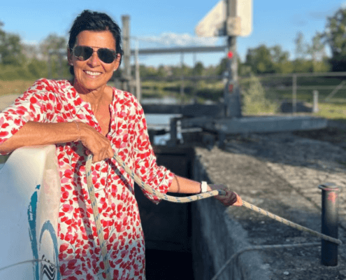 Seil festhalten in der Schleuse