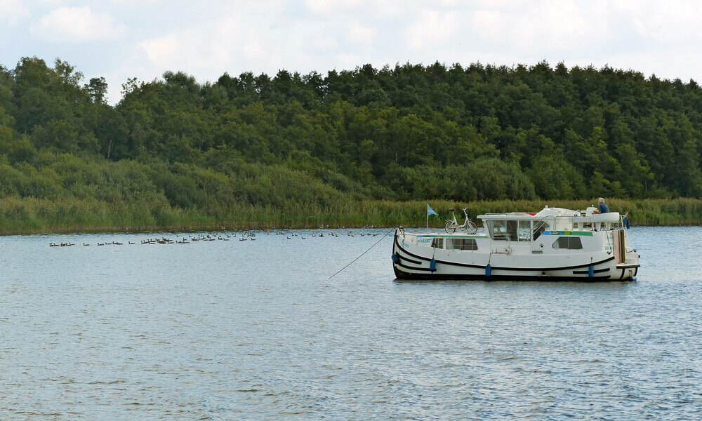 Hausboot mieten Deutschland und ankern