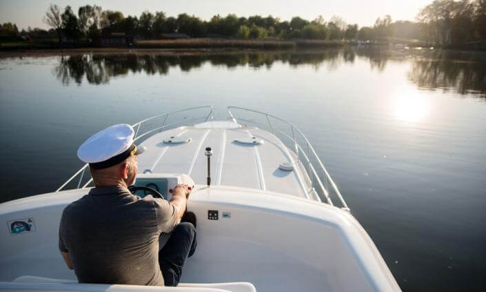 Hausboot mieten ohne Führerschein