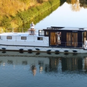 Hausboot mit 6 Kabinen