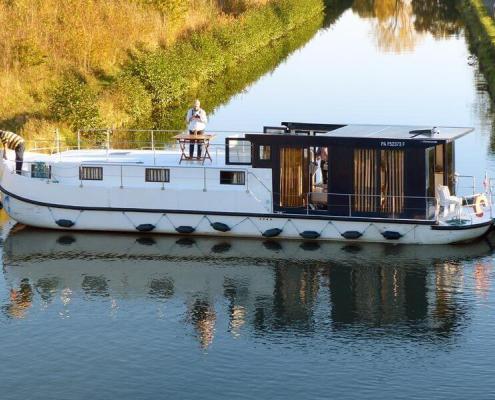 Hausboot mit 6 Kabinen