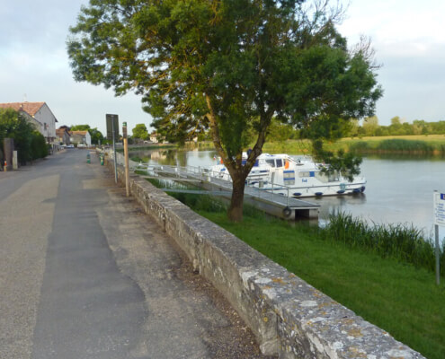 Hausboot Seille, Hafen in La Truchere