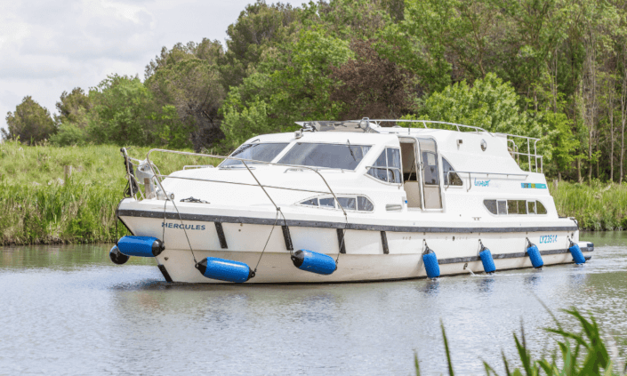 Hausboot Europa 600