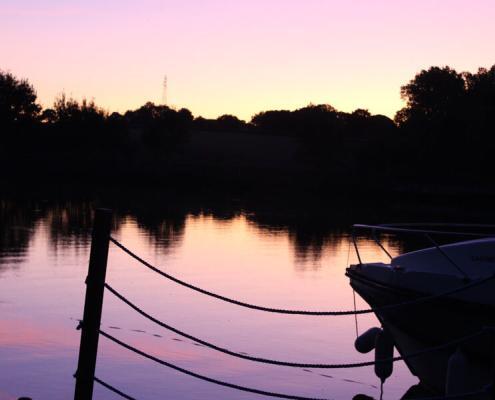 Hausbooturlaub Mayenne Abendstimmung