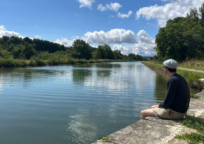 Canal de Bourgogne in Tanlay