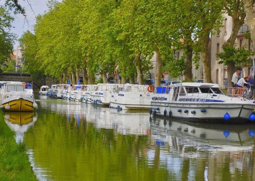 Hausboote am Canal du Midi