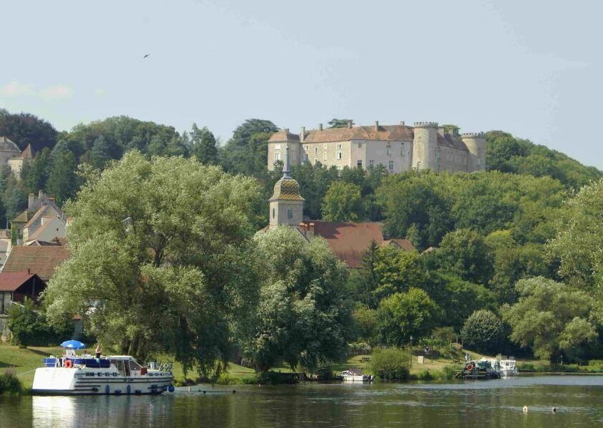 Hausboot in Ray sur Saone (Burgund)