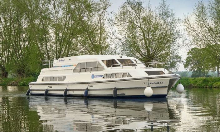 Hausboot Classique für 8-10 Personen führerscheinfrei