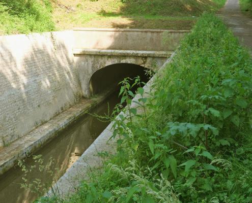 Canal-du-Nivernais Tunnel La Collancelle