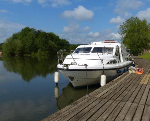 Hausboot Anlegestelle in Scey sur Saône