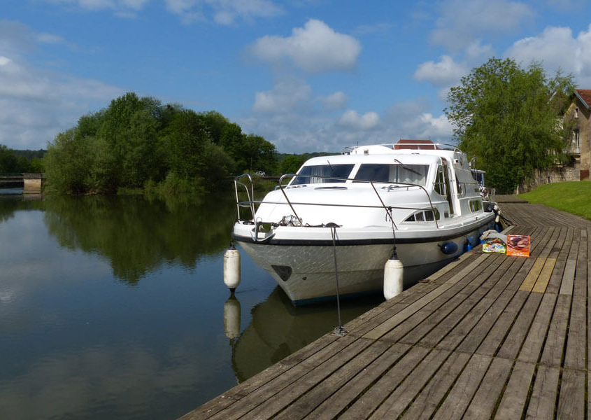 Hausboot Anlegestelle in Scey sur Saône