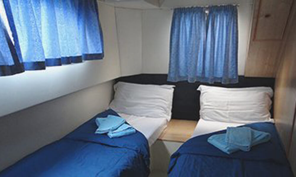 Hausboot Tango Kabine mit 2 Einzelbetten
