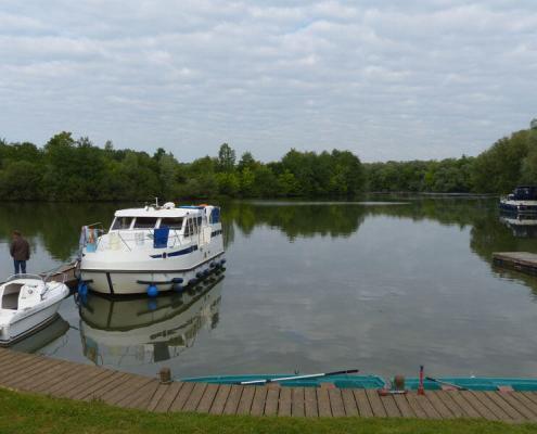 Hausbooturlaub Saône Anlegestelle Taves