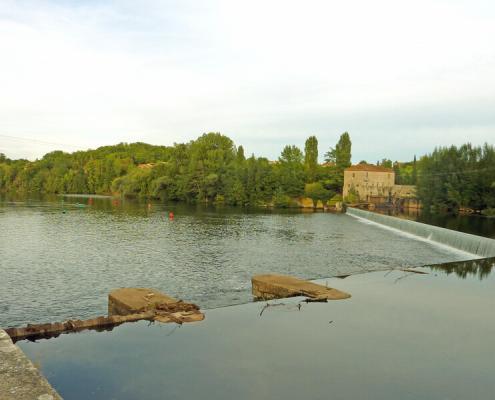 Hausboot mieten am Lot in frankreich